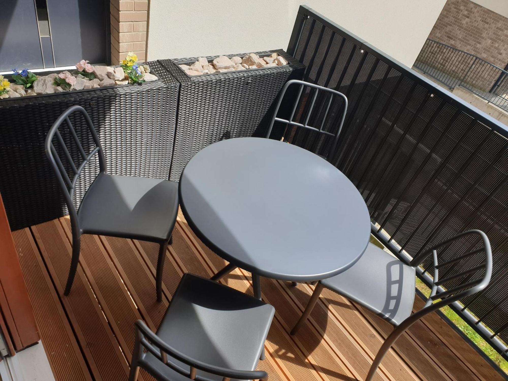 Near The Airport- Apartments Cracovia Esterno foto